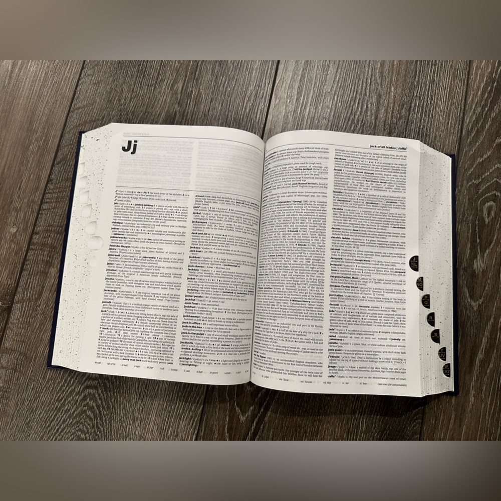 The Canadian Oxford Dictionary published in 1998, - Picture 14 of 14